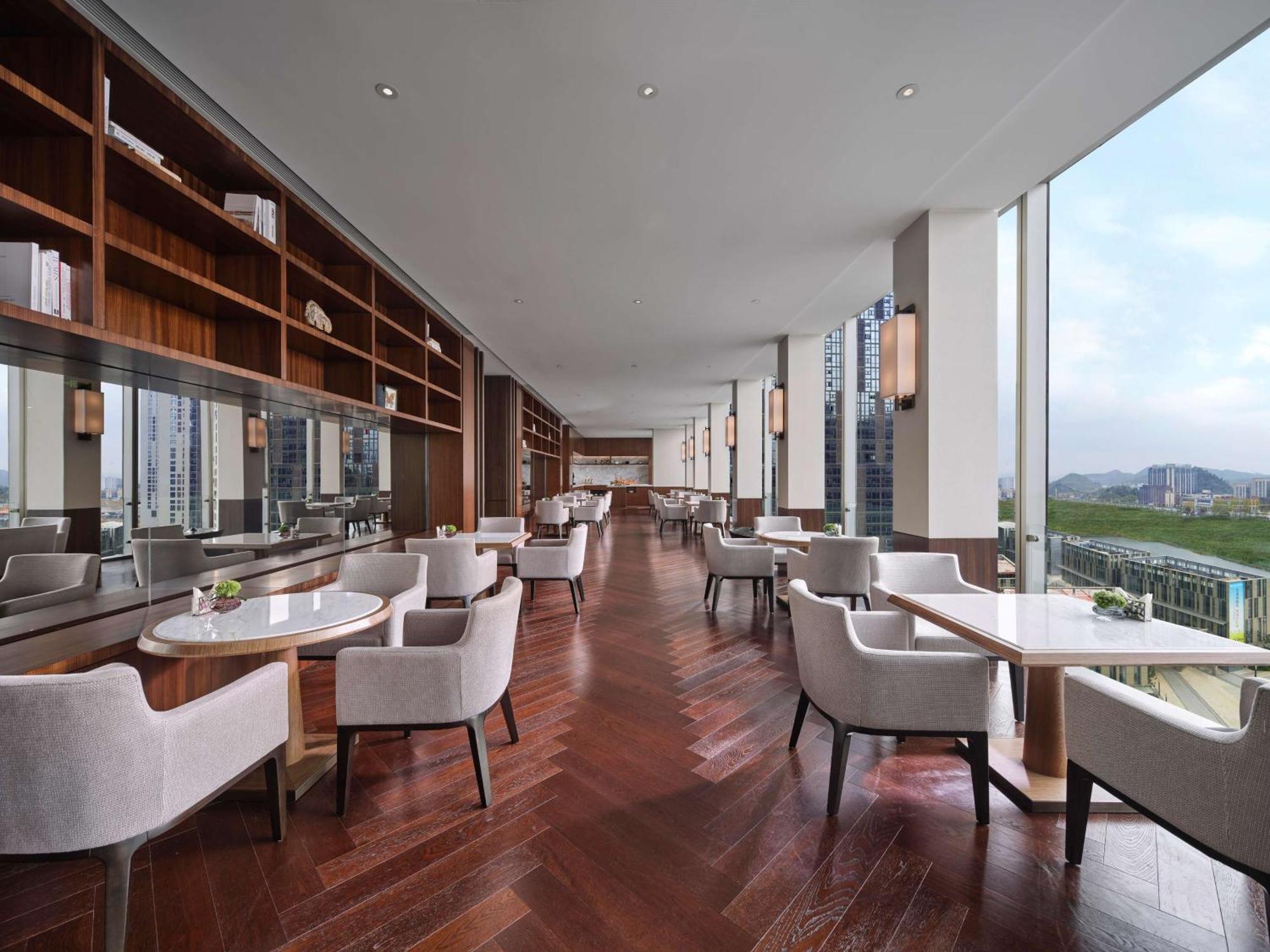Hilton Guiyang Hotel Guiyang  Exterior photo